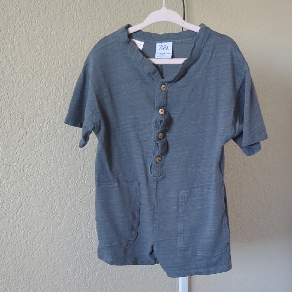 Zara Kids Gray Button-Up Romper